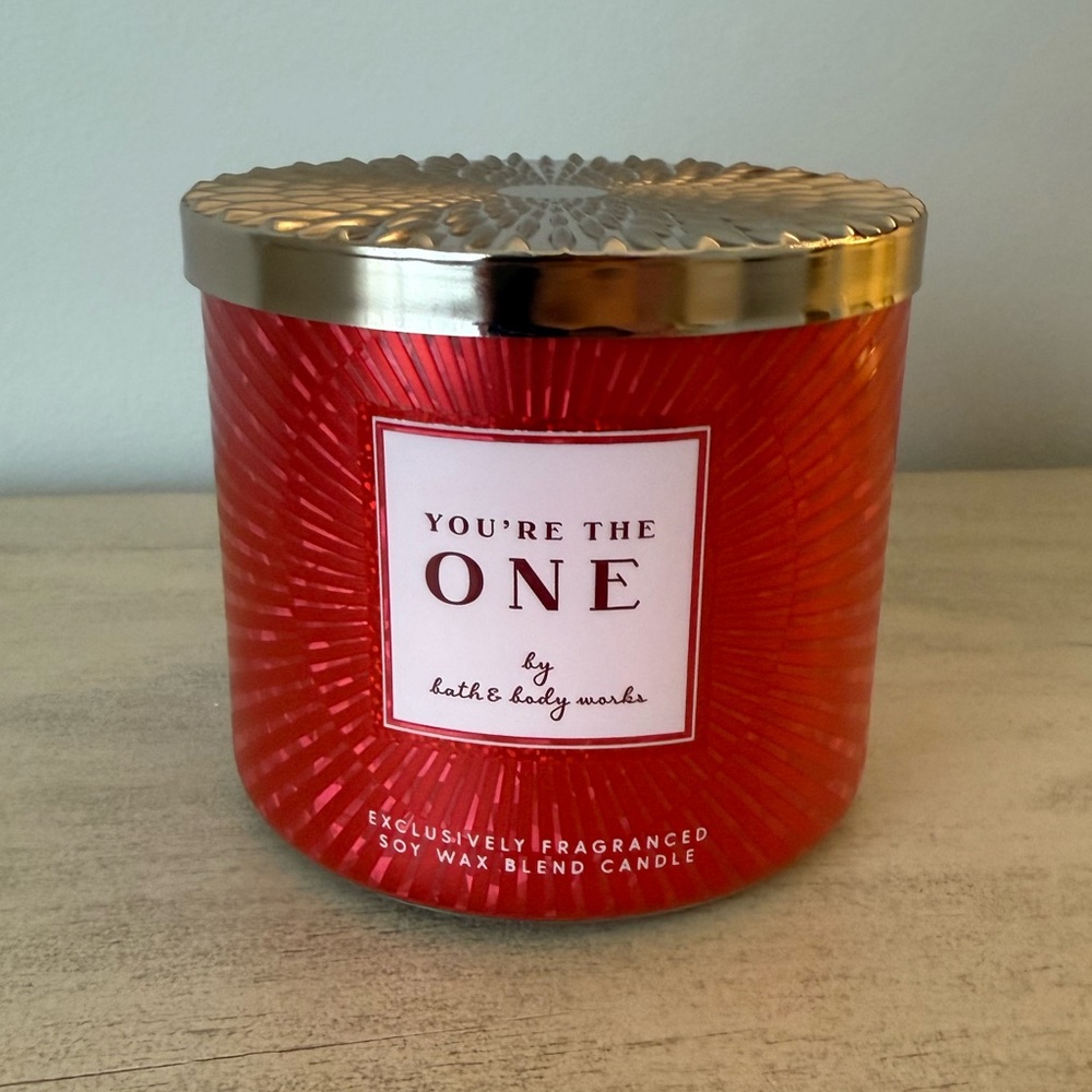 NEW Bath & Body Works You're the One Candle